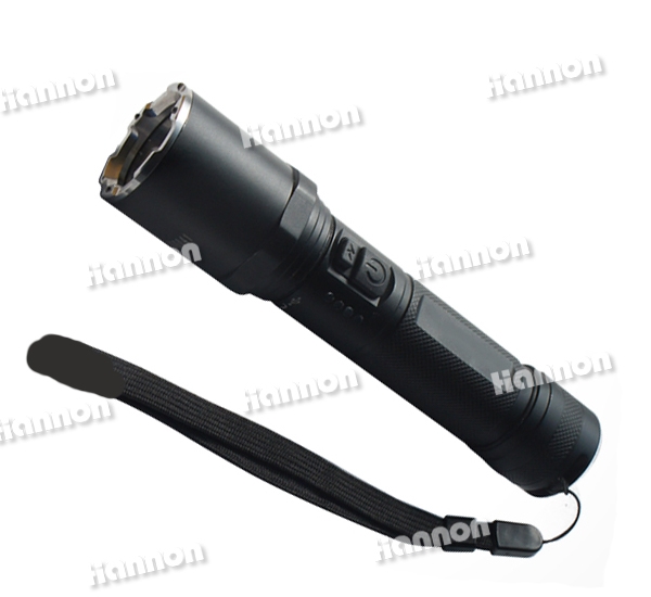 基礎型強光手電 HN-SD01XBJ